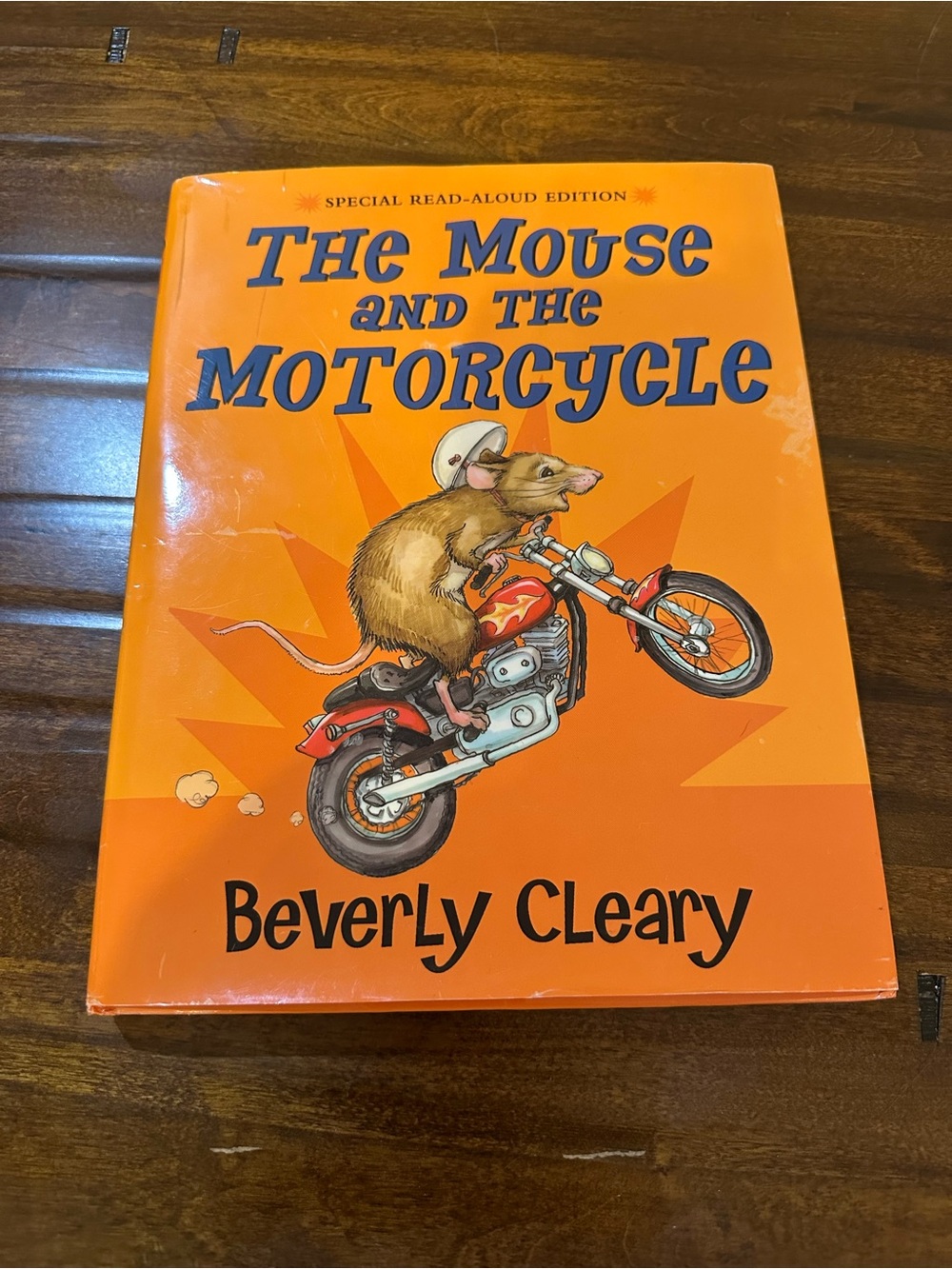 Beverly Cleary The Mouse and the Motorcycle - Orange Hardcover Kids Book